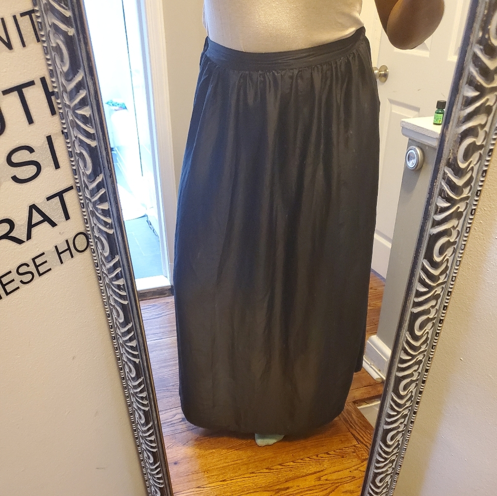 Skirts - Picture 4 of 7